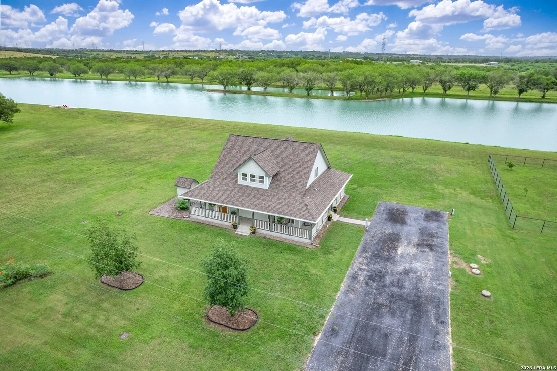Photo of 227 Ski Plex Dr