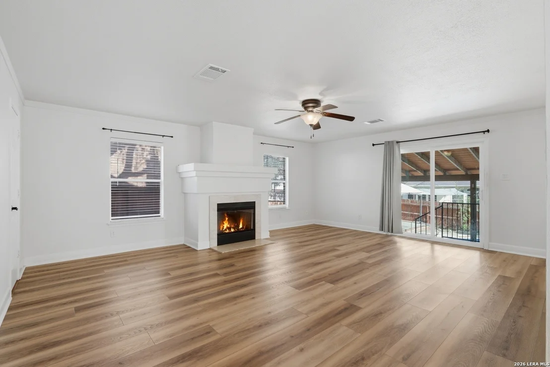 Photo of 1527 Jasmine Dr