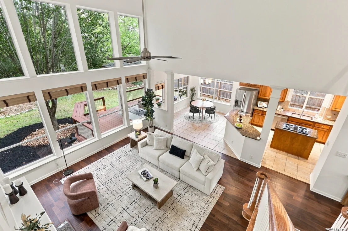 Photo of 18619 Rogers Pl