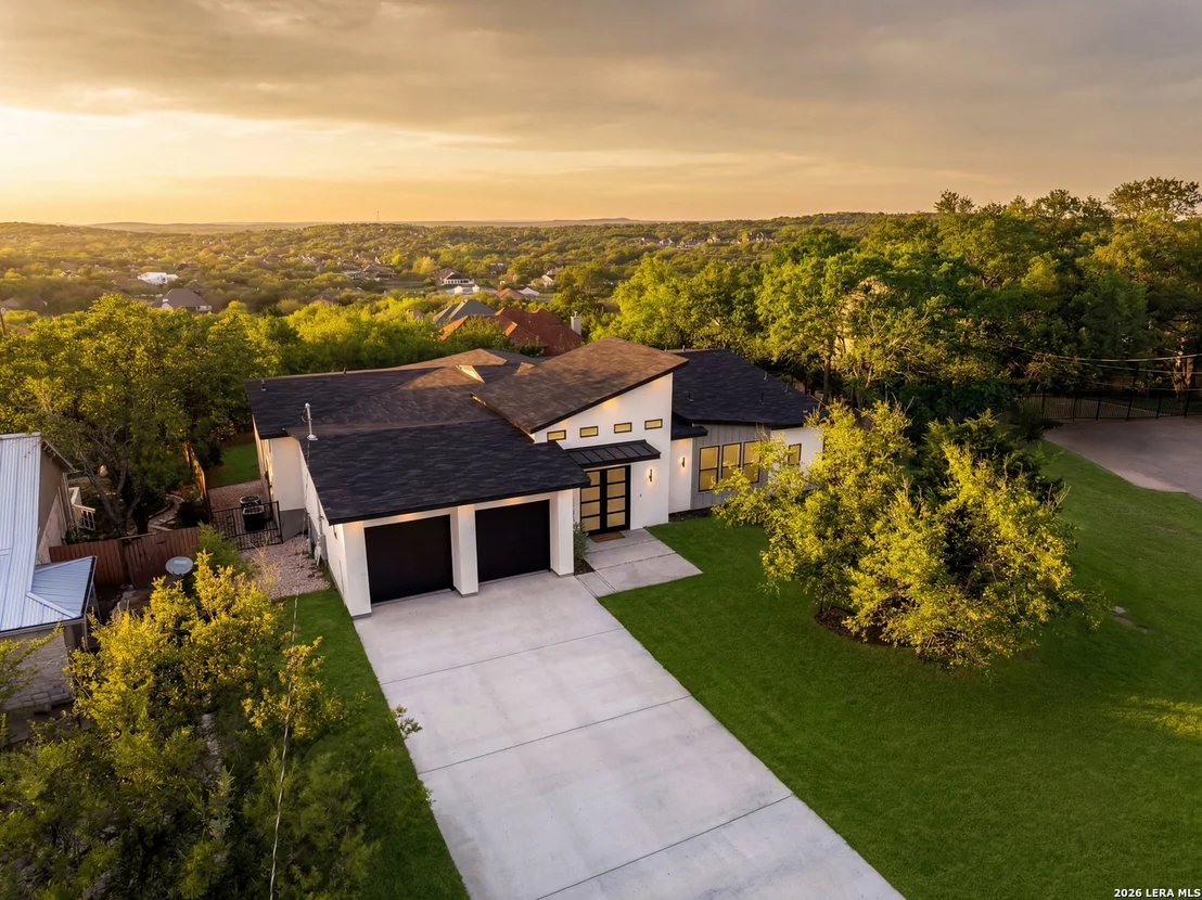 Photo of 707 Lone Cir