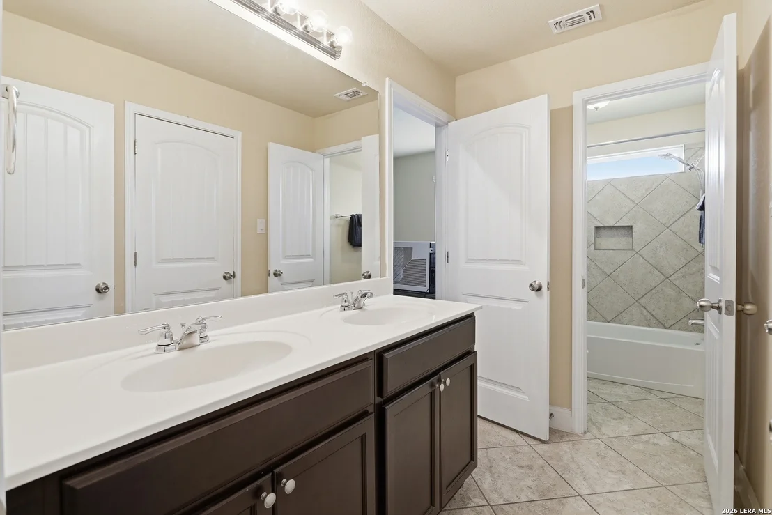 Photo of 256 Albarella