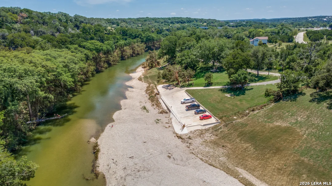 Photo of 866 DEEP WATER DR