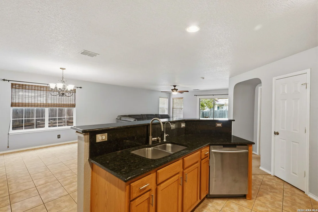 Photo of 1318 LAUREL LK