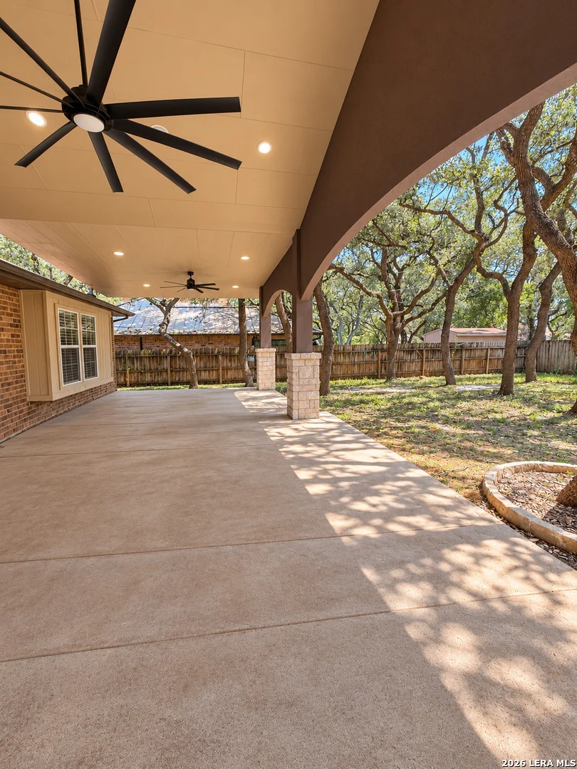 Photo of 7722 Crooked Brook