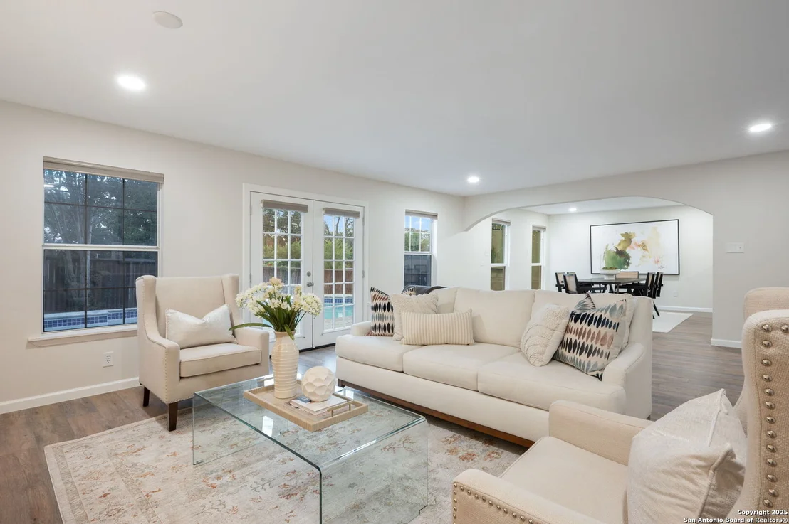 Photo of 929 Morningside