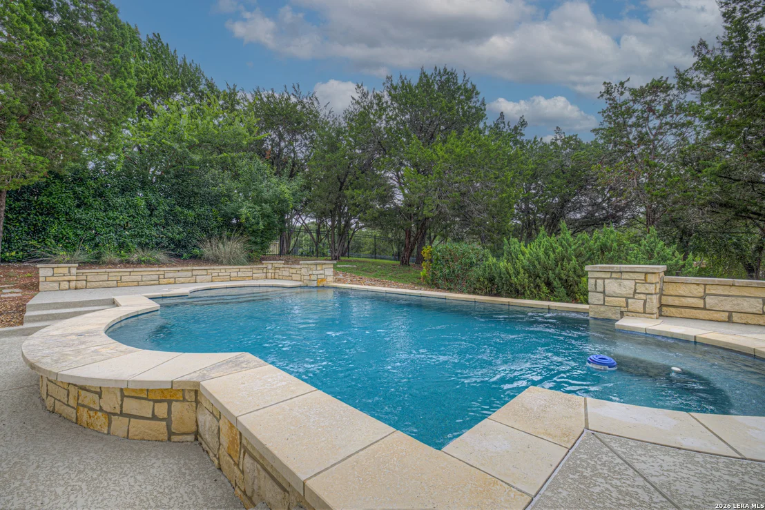 Photo of 8310 Garden Arbor