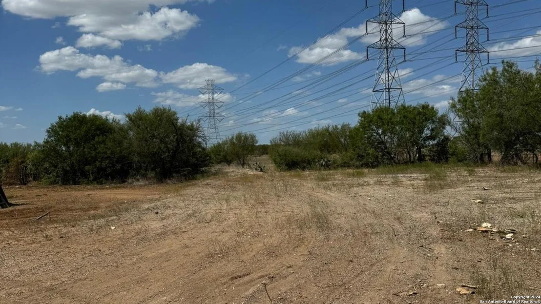 Photo of 8546 Real Rd