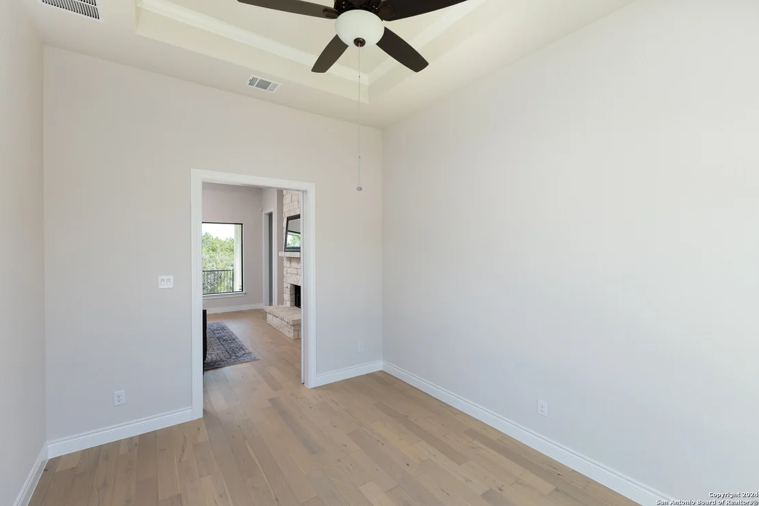 Photo of 335 TOUCAN DR