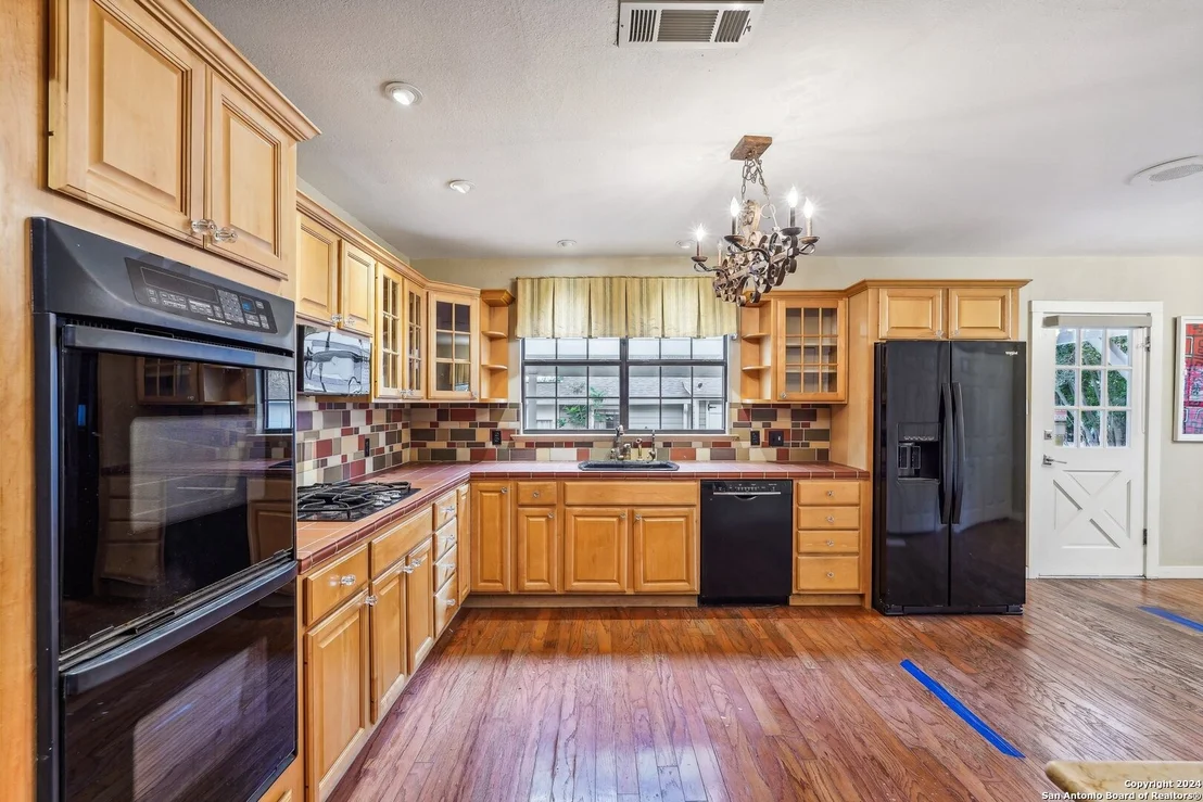 Photo of 913 Jackson Rd