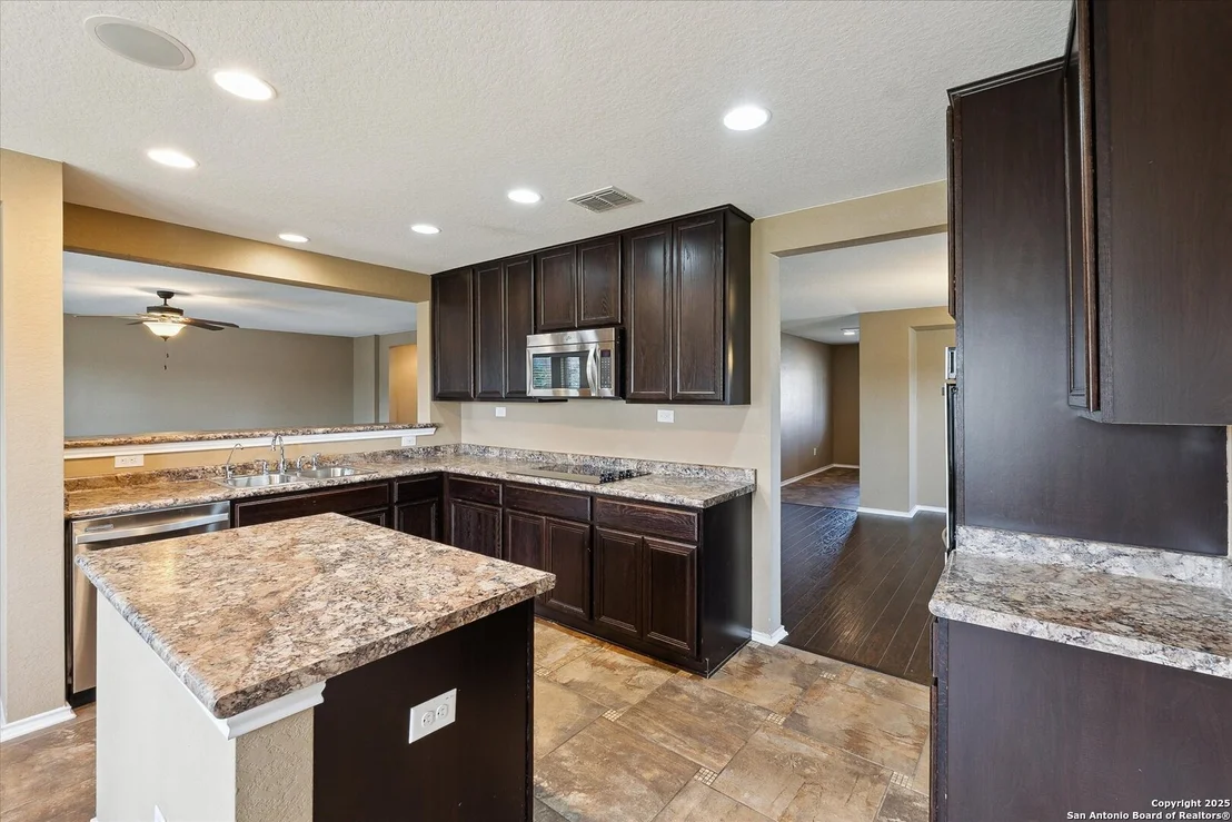 Photo of 7503 Copper Meadow