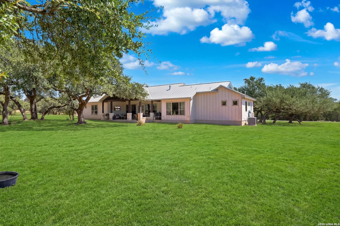 Photo of 31131 WINDMILL LN
