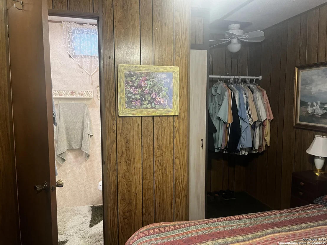 Photo of 407 River St
