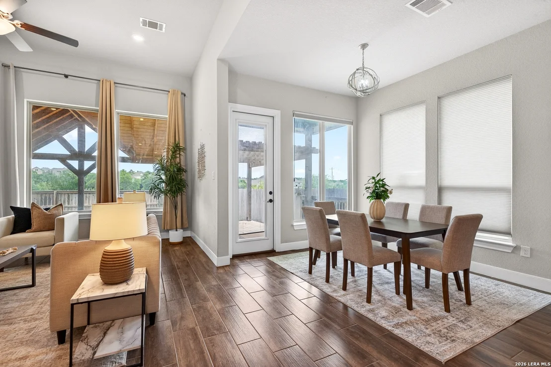 Photo of 3219 BLENHEIM PARK