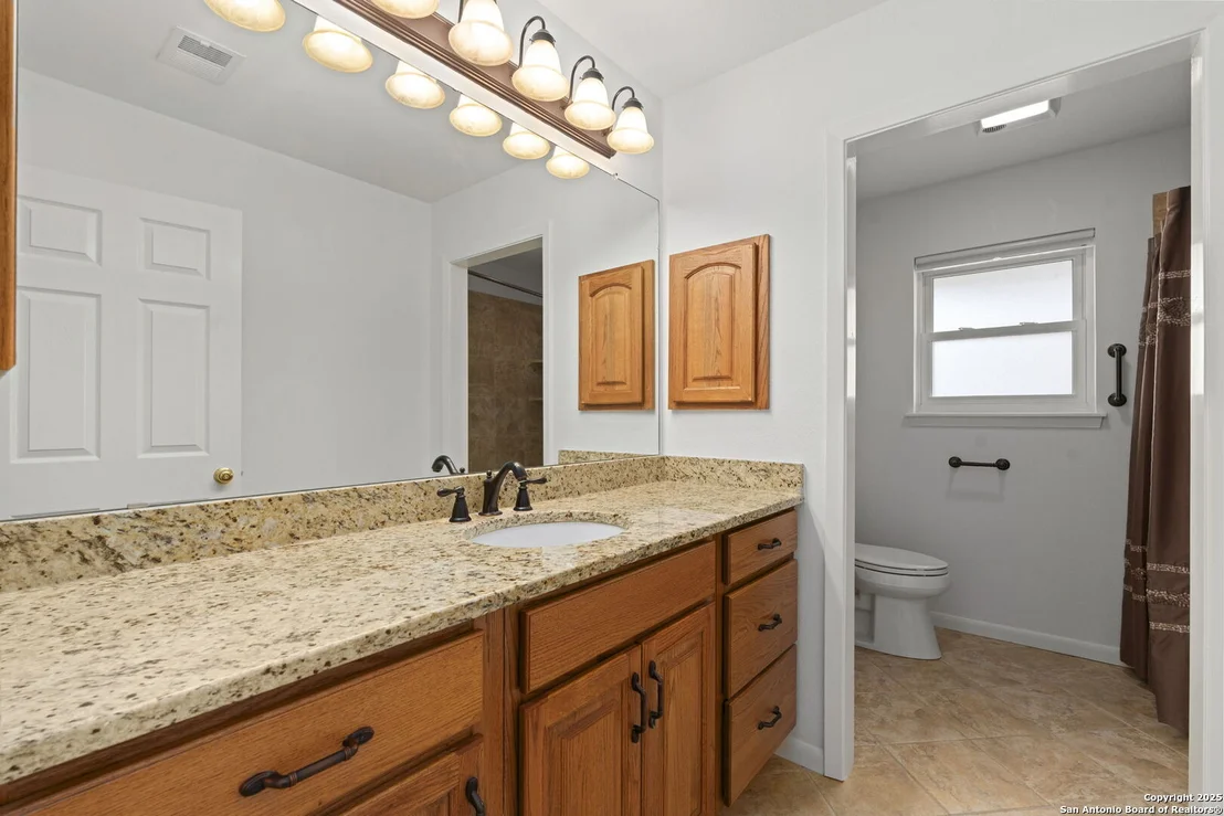 Photo of 5922 Windhaven