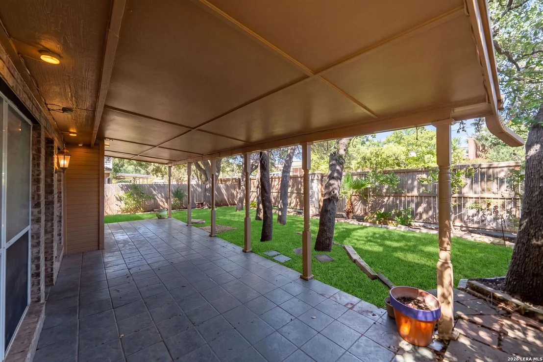Photo of 4011 LEGEND RANCH DR