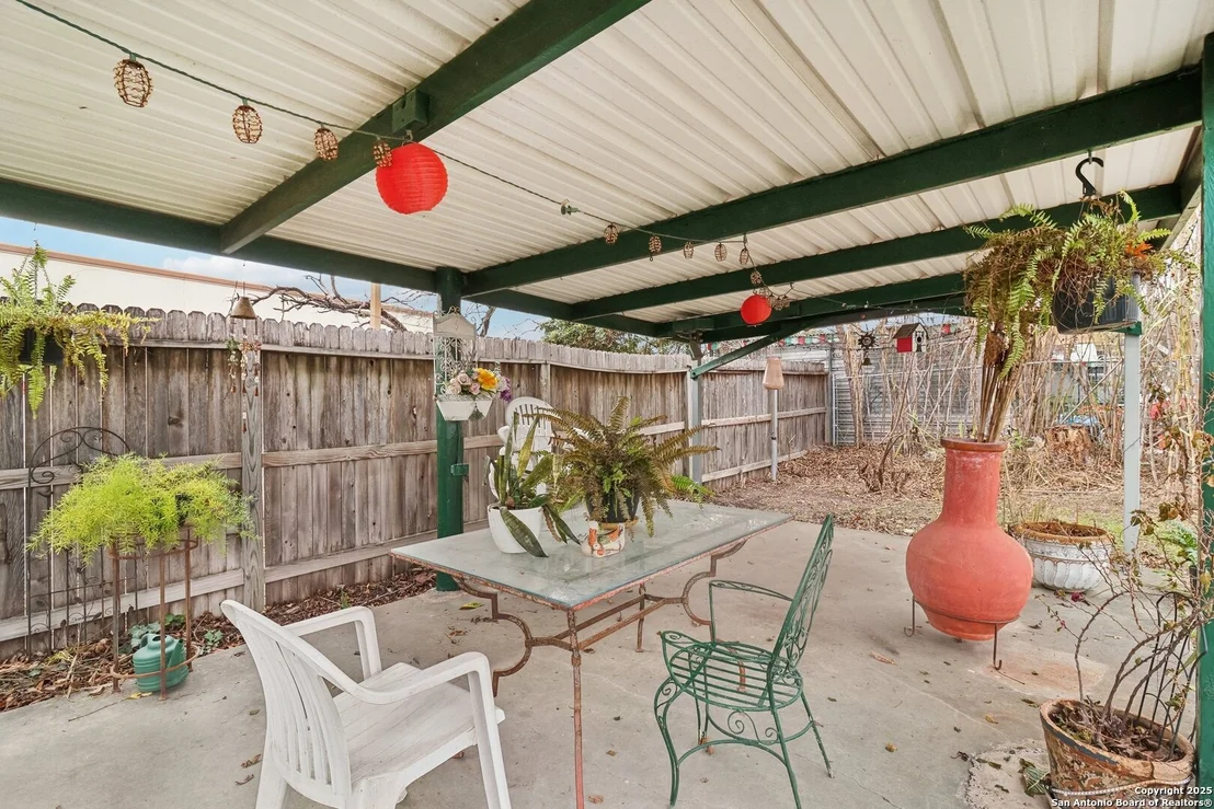 Photo of 2319 RAMONA