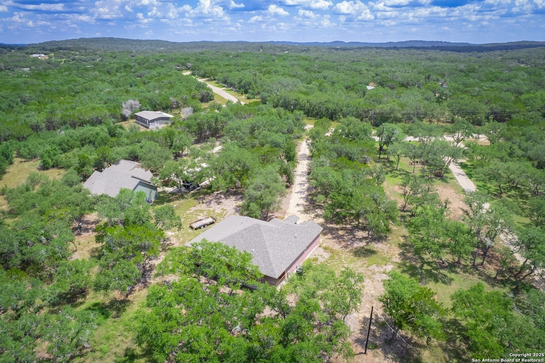 Photo of 423 County Road 2471