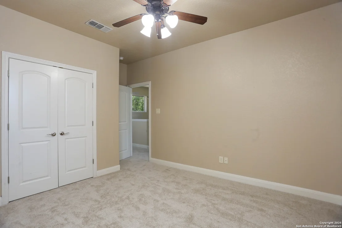Photo of 12302 Calvert