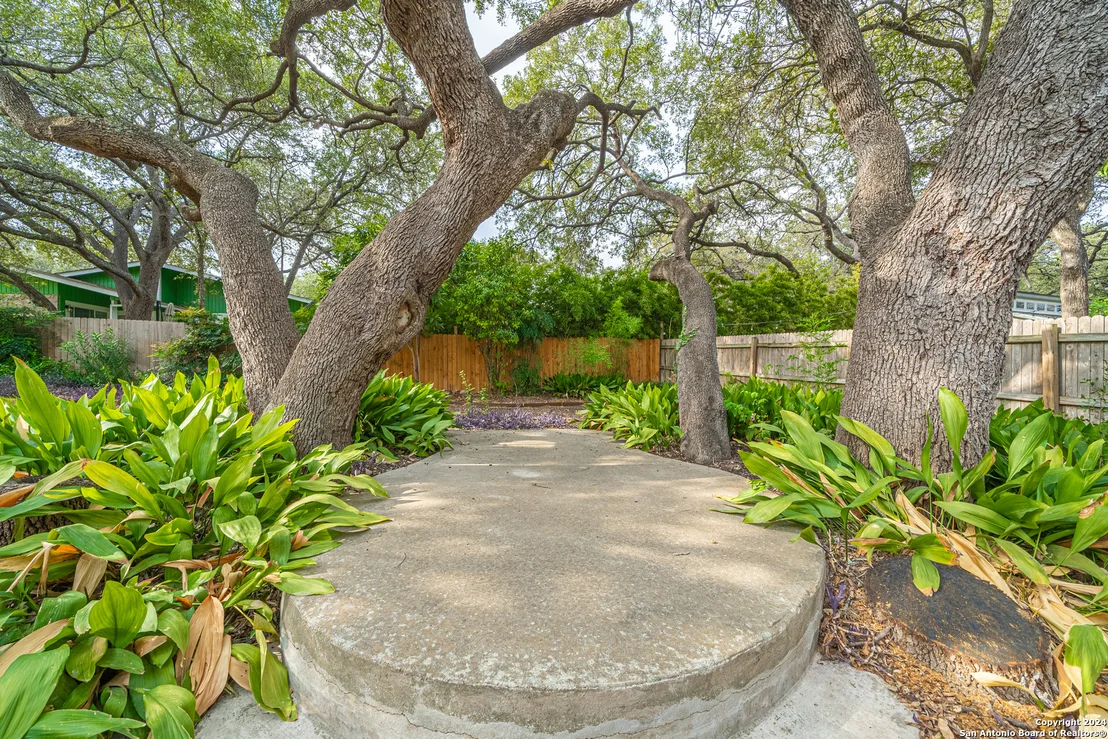 Photo of 3127 COLONY DR