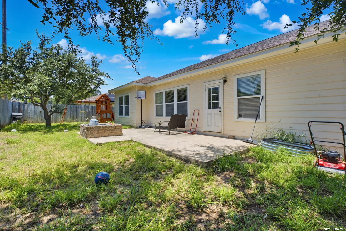 Photo of 313 Howard Dr