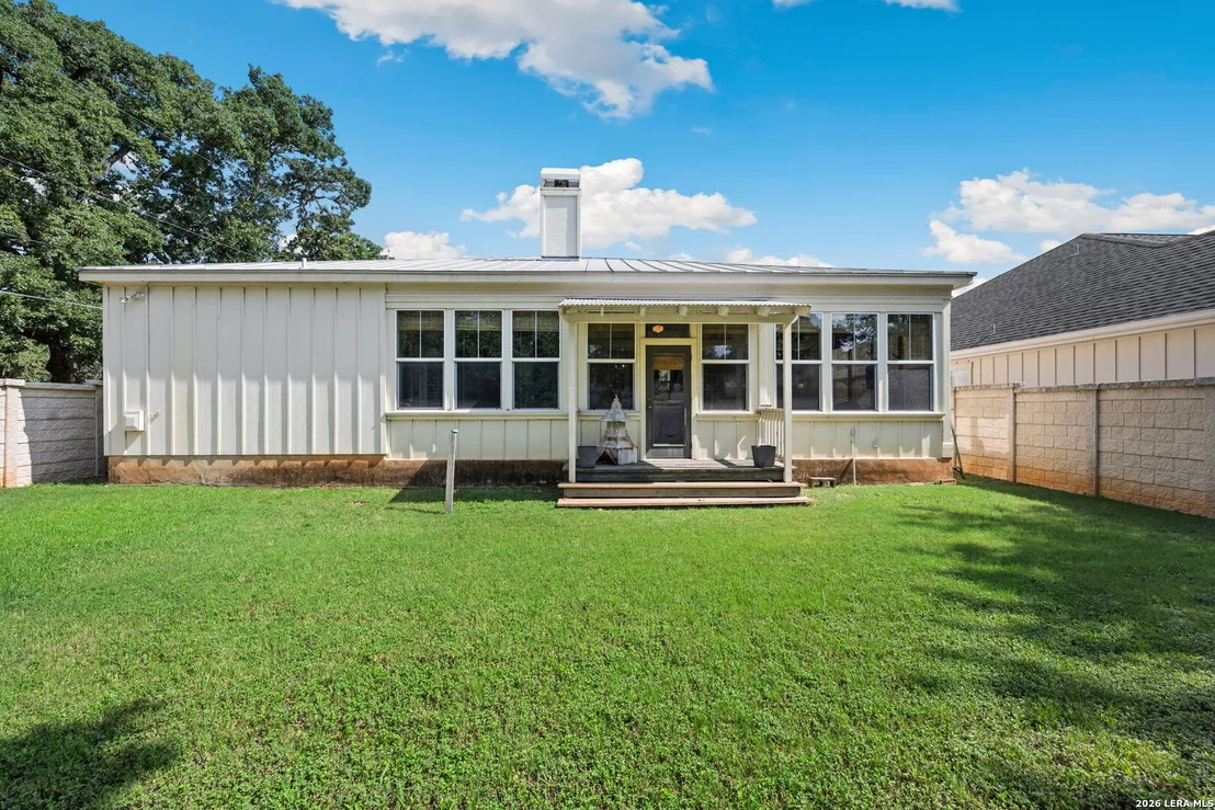 Photo of 109 Village Cir