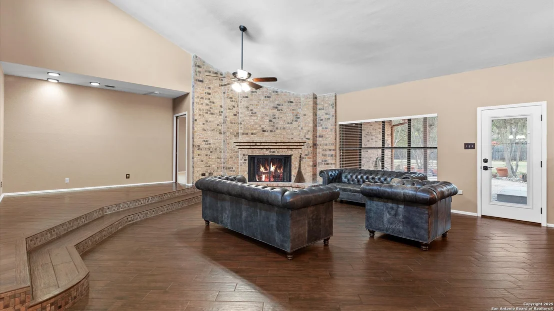 Photo of 9521 Sumac
