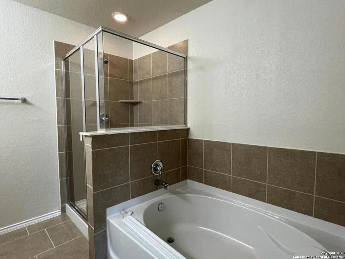 Photo of 170 Hidden Knoll