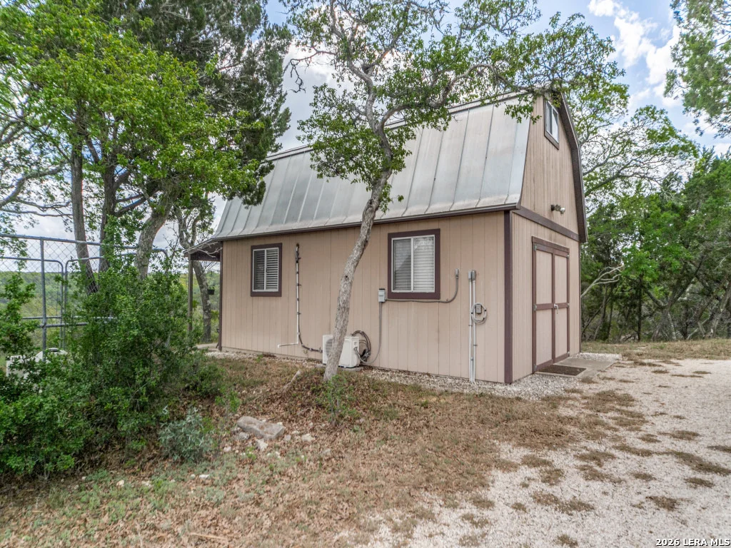 Photo of 101 MOUNTAIN TOP DR