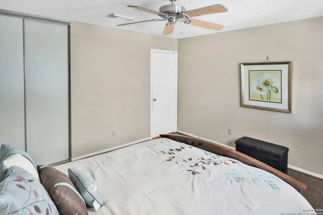 Photo of 638 LAS PUERTAS