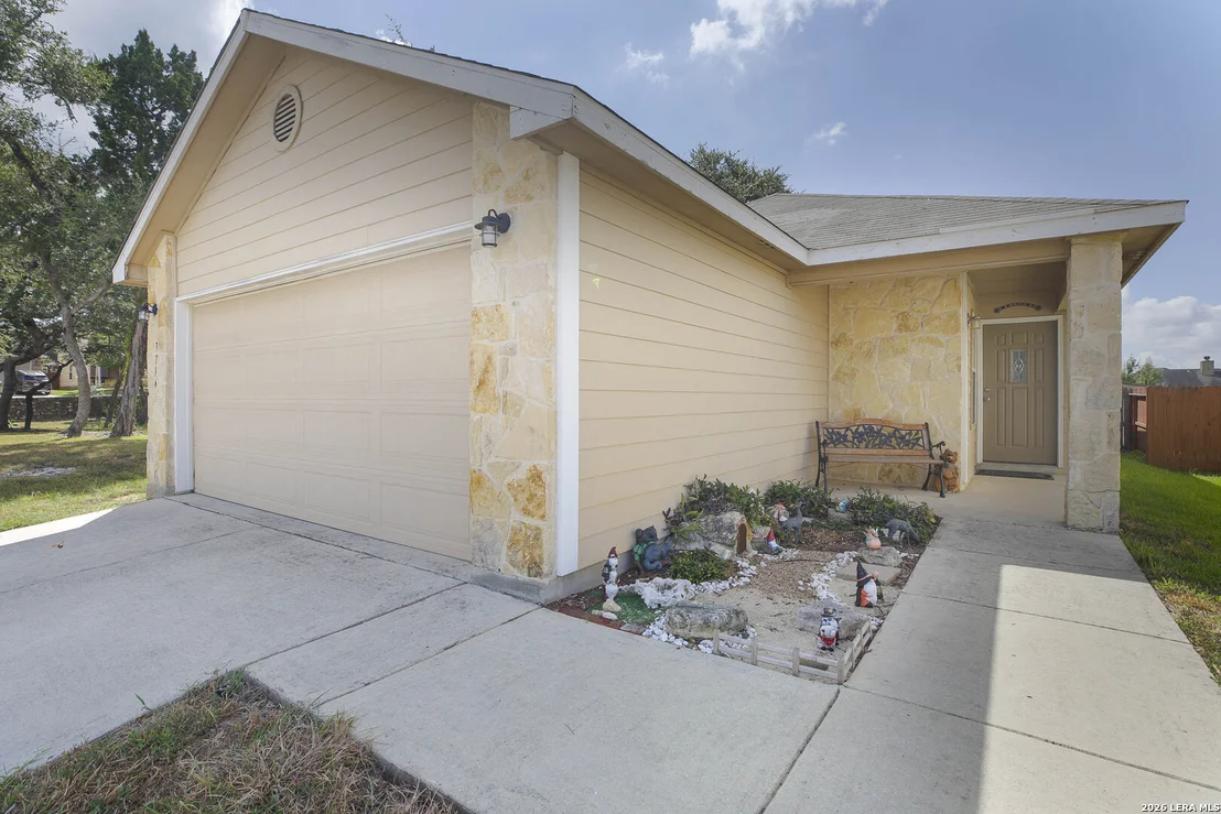 Photo of 3714 Hideaway