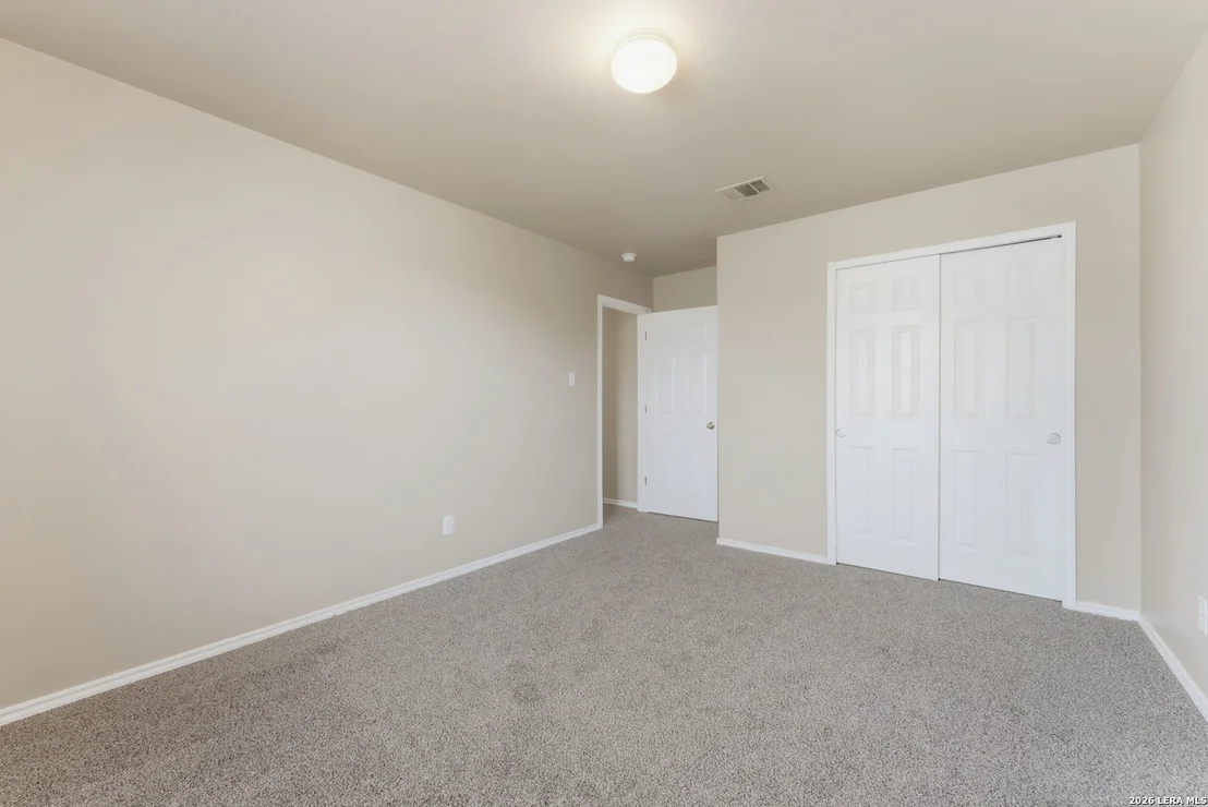 Photo of 1754 Barking Wolf