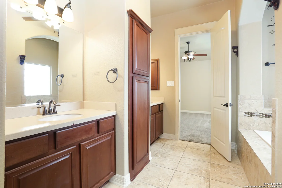 Photo of 5102 THYMUS DR