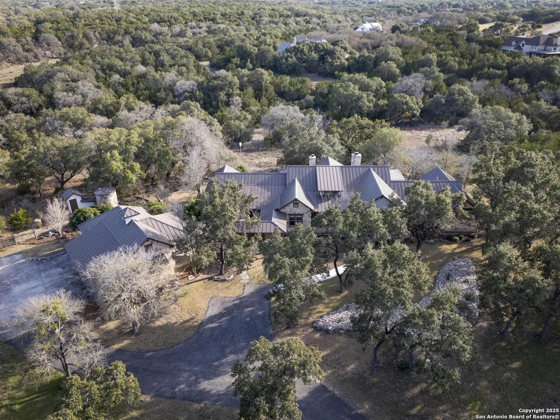 Photo of 107 LEGACY POINTE