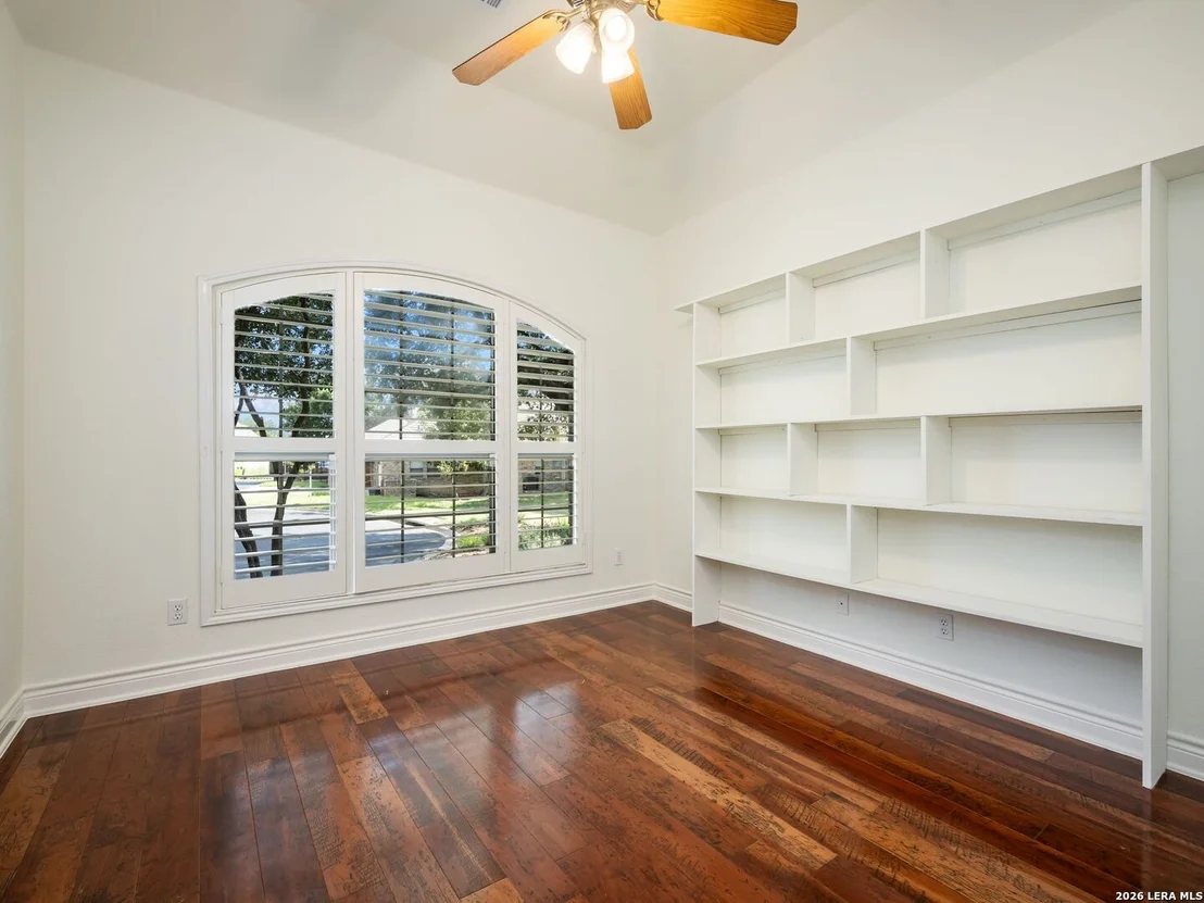Photo of 5 Burnham Glen