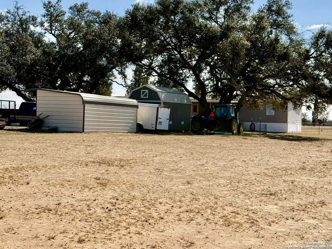 Photo of 838 County Road 669