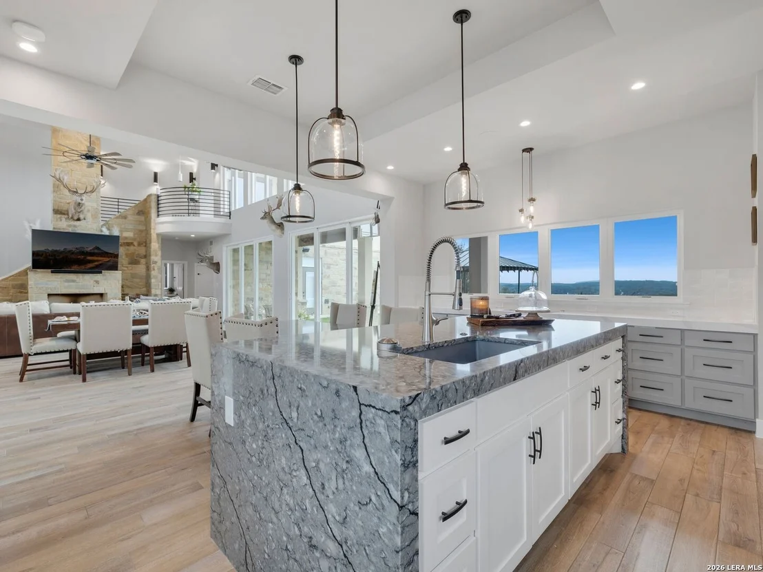 Photo of 298 Table Rock
