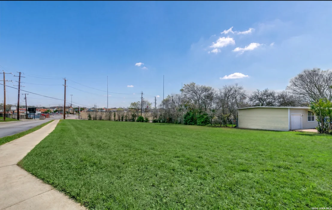 Photo of 103 BLAKELEY DR