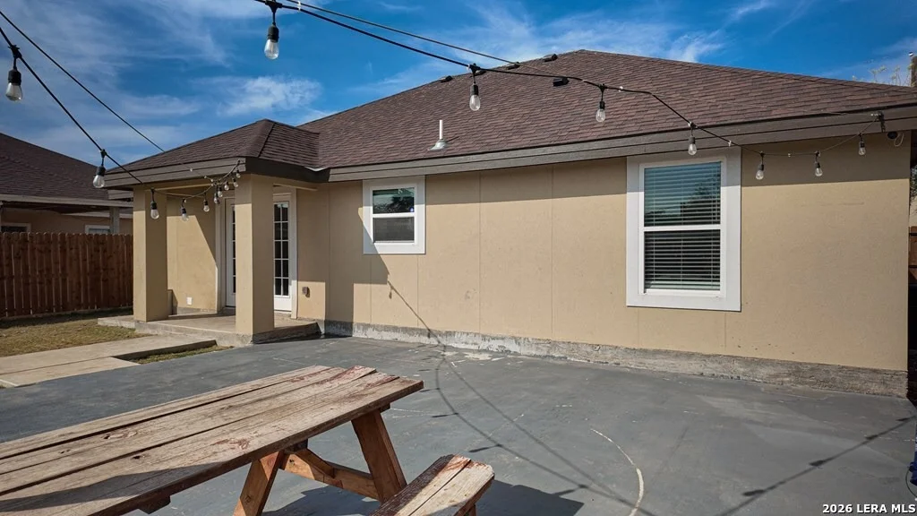 Photo of 120 Spring View Dr