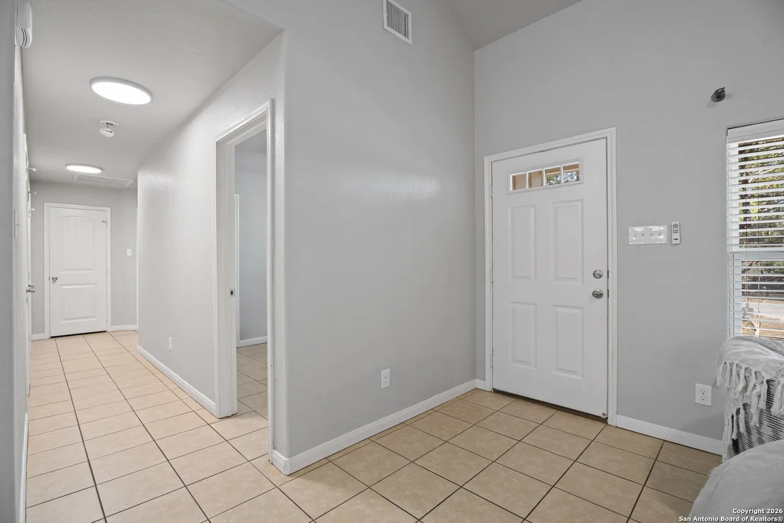 Photo of 1376 Hedgestone