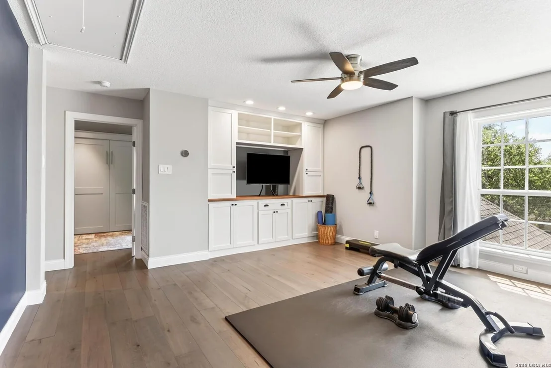 Photo of 13007 Rambling Oak