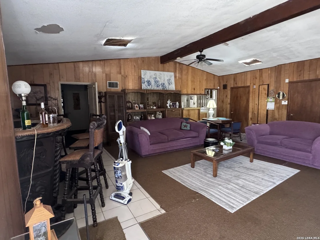Photo of 205 W Mayfield
