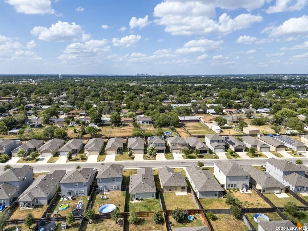 Photo of 450 Pleasanton Spring
