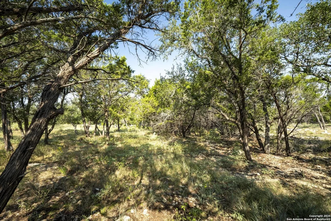 Photo of 2601 Summit Dr