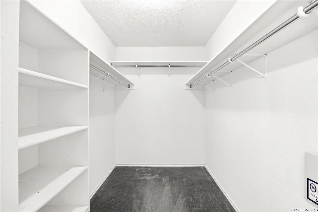 Photo of 8410 Park Olympia