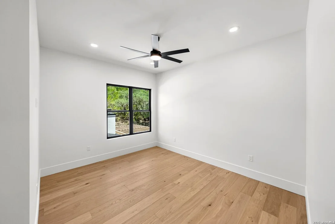 Photo of 9007 FOX BRIAR LN