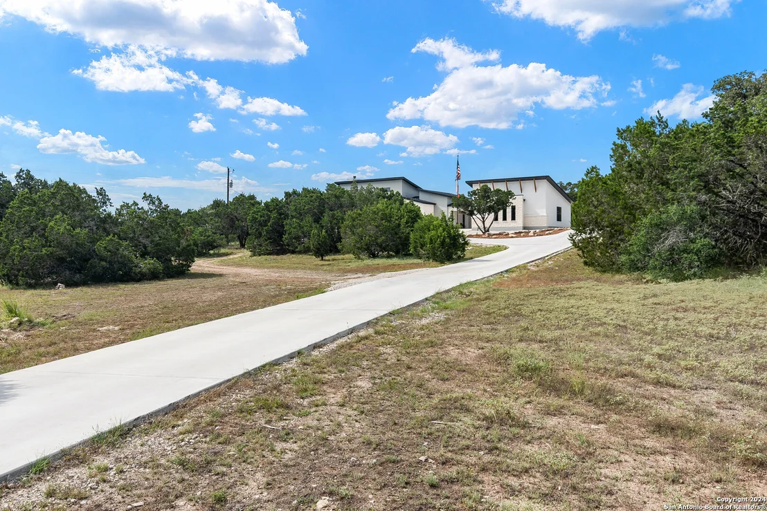 Photo of 227 Rosinweed Dr