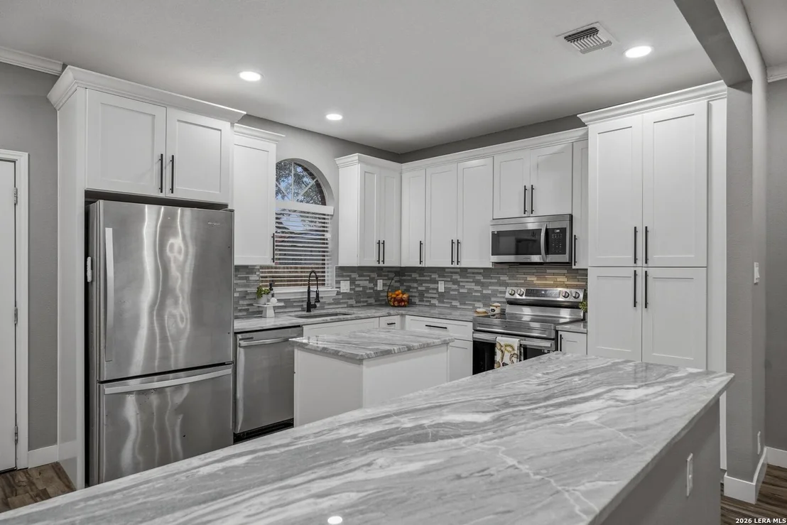 Photo of 9270 Ridge Post