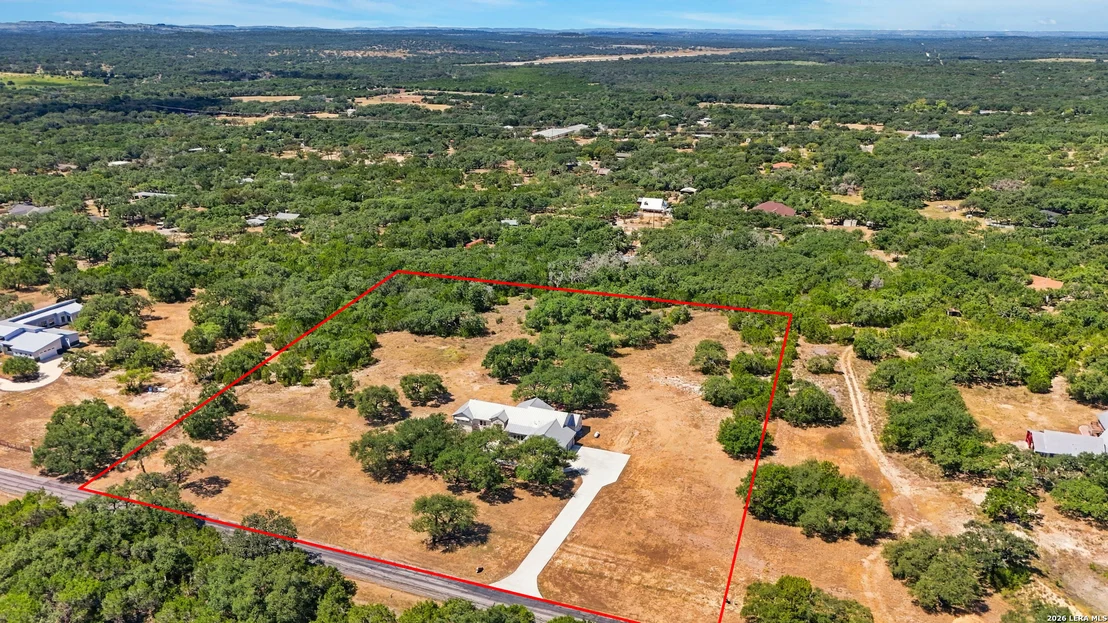 Photo of 31131 WINDMILL LN
