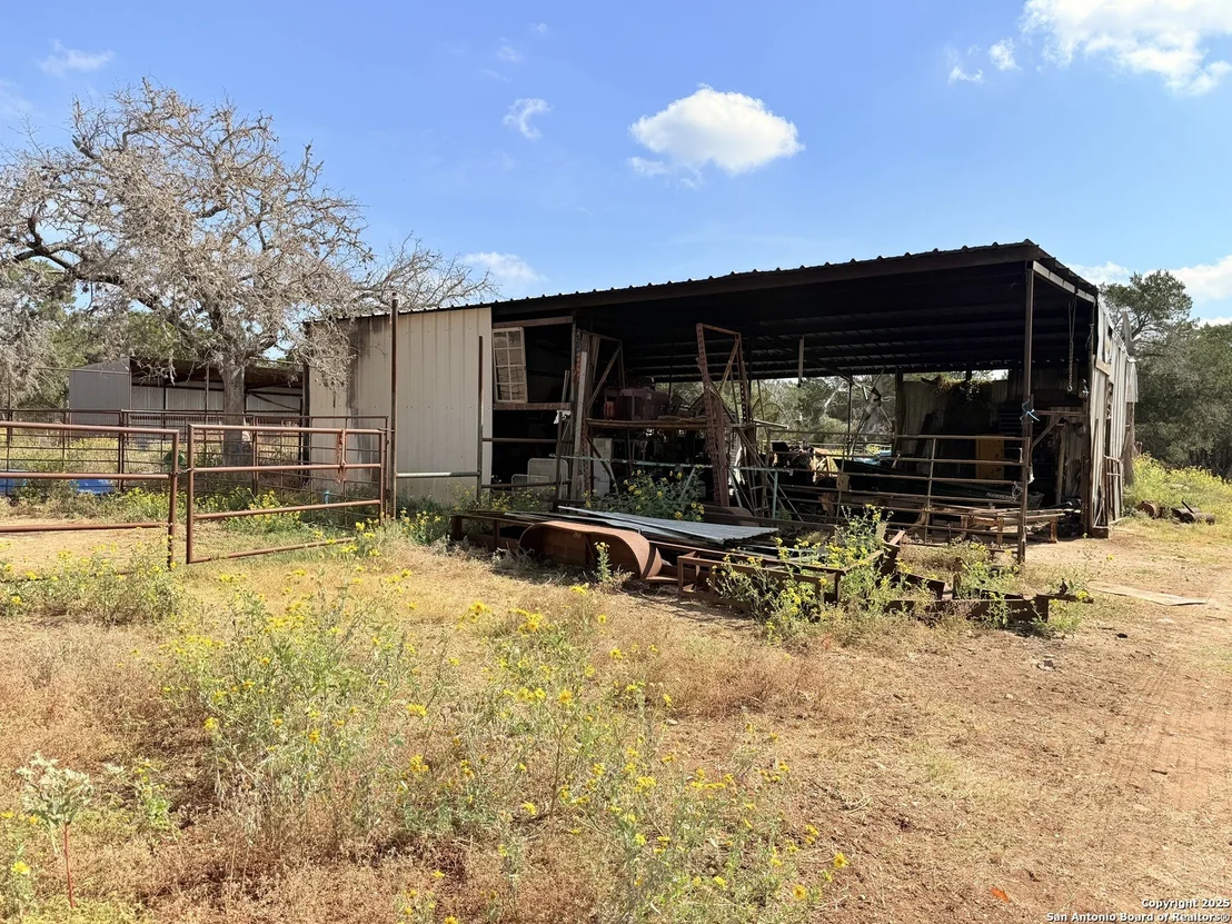 Photo of 230 Juniper Ln