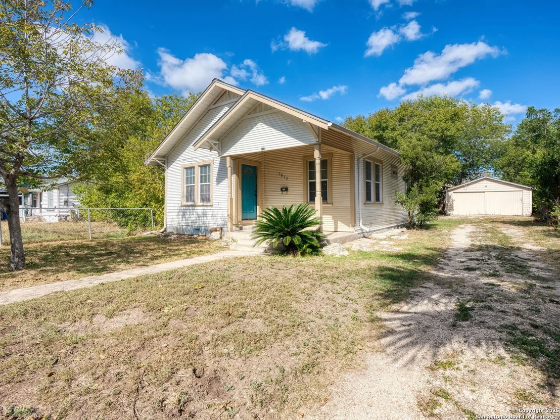 Photo of 1013 Sacramento